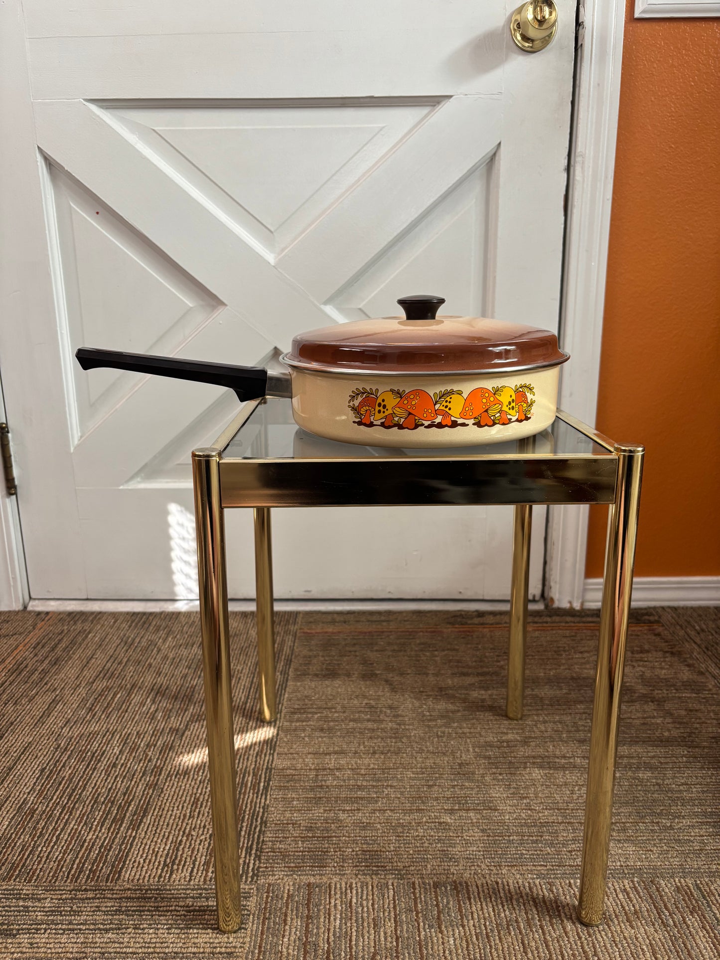 Merry Mushroom Saucepan w/ Lid