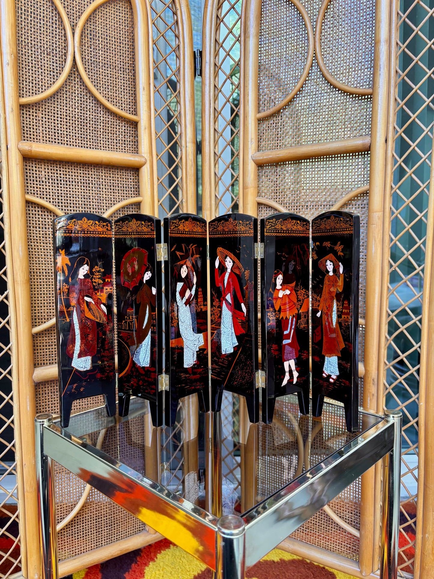 Tabletop 6-Fold Screen