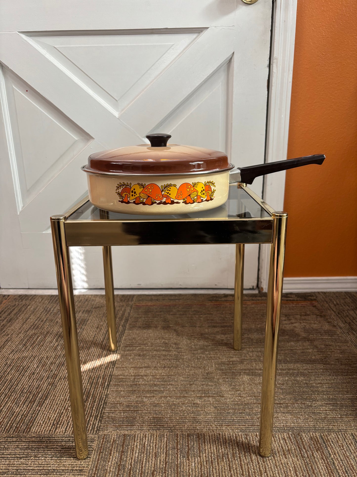 Merry Mushroom Saucepan w/ Lid