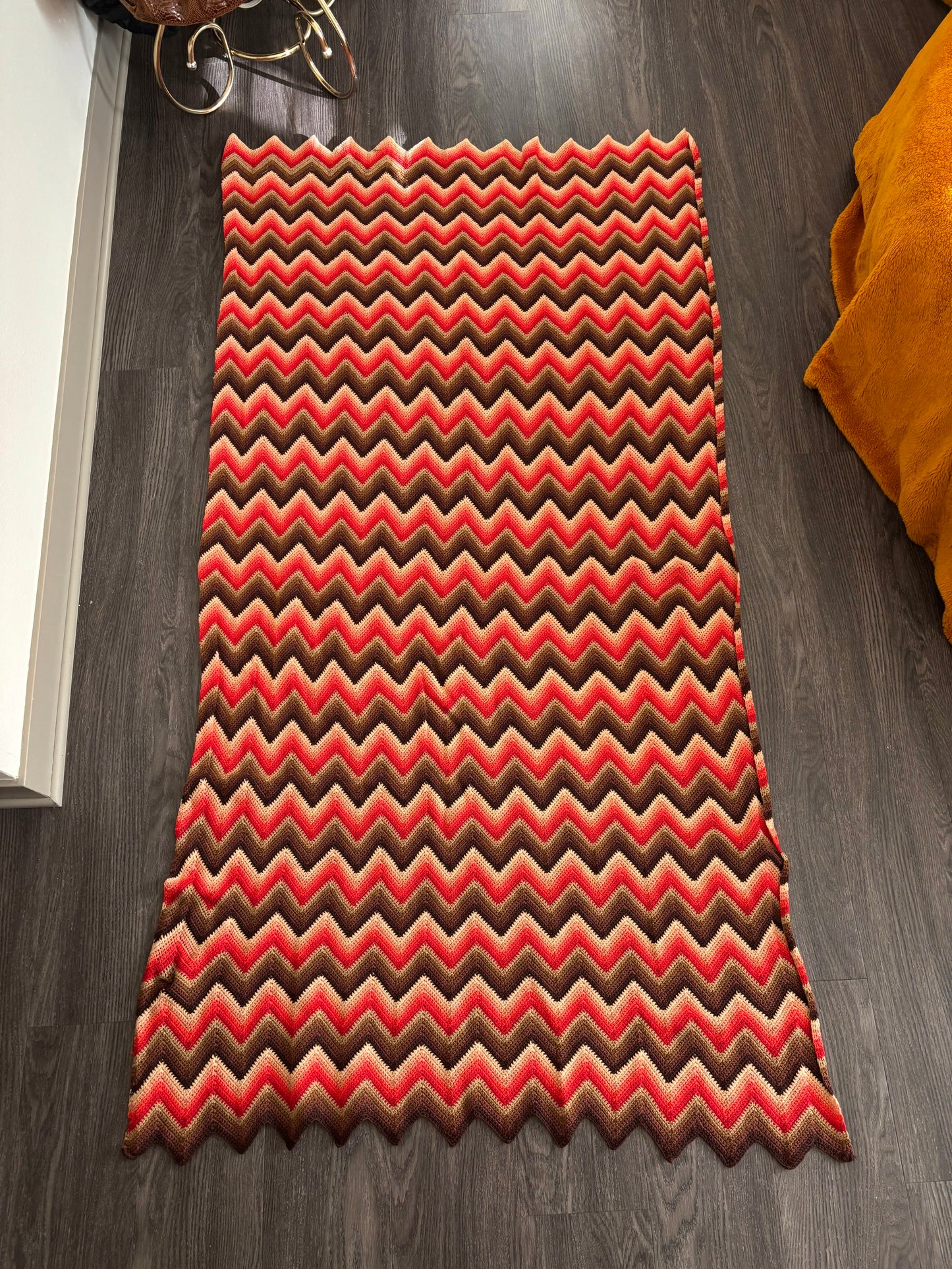 Red/Brown Chevron Blanket