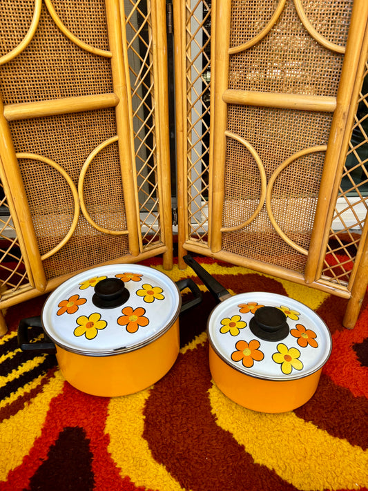 1970’s Pot Set